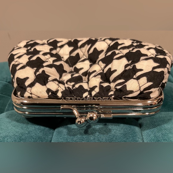 Vera Bradley Black and White KissLock Change purse - Picture 2 of 4